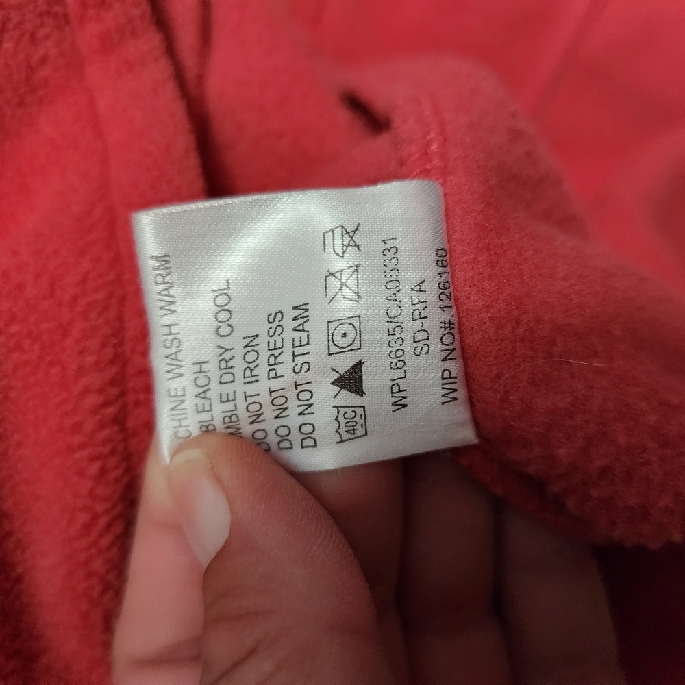 Woolrich Soft Ruby Andes Vest Size Medium - image 8